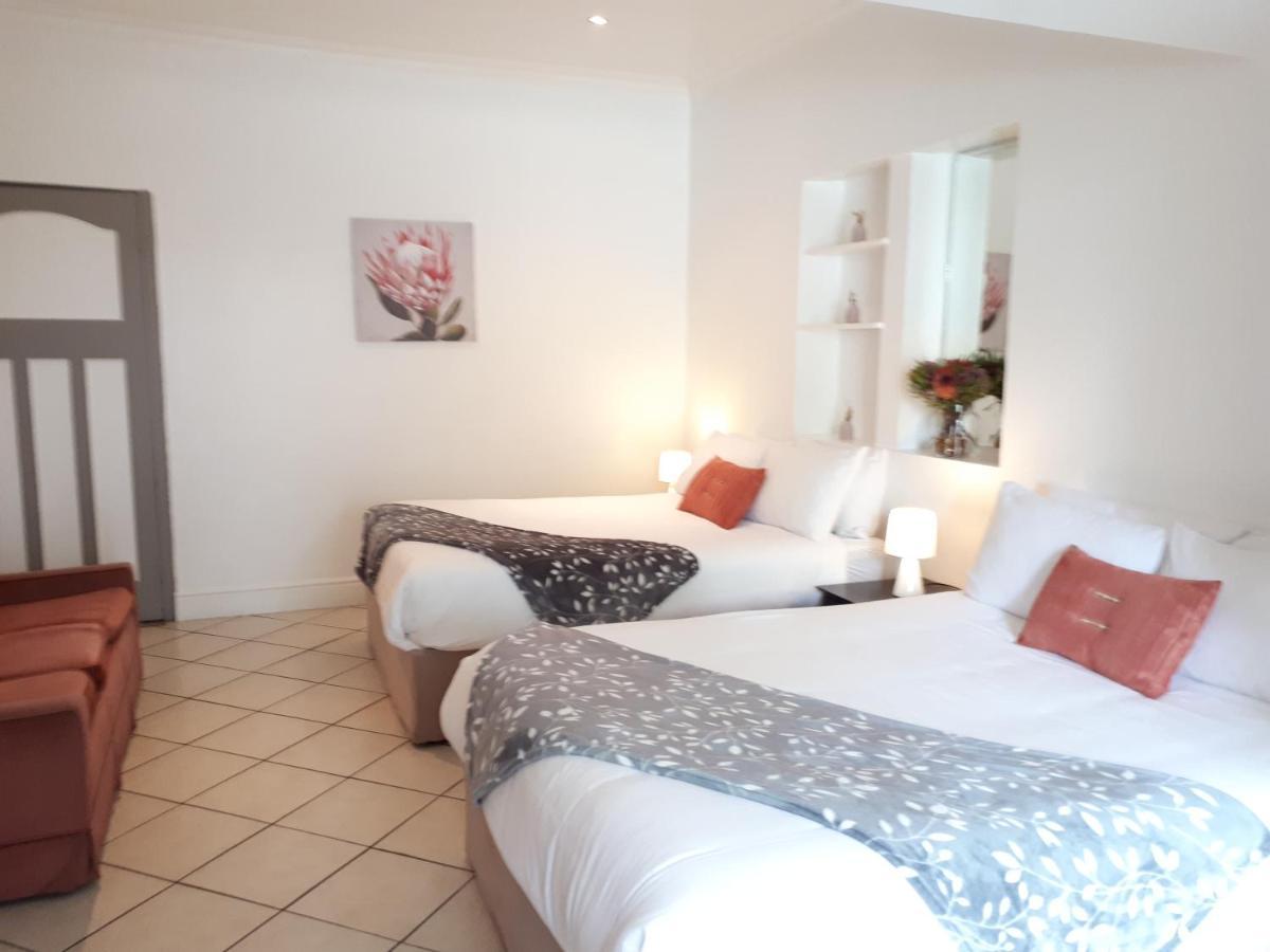 Knysna N2 Lodge Екстер'єр фото