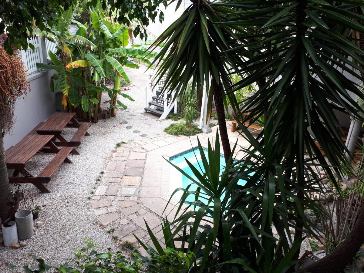 Knysna N2 Lodge Екстер'єр фото