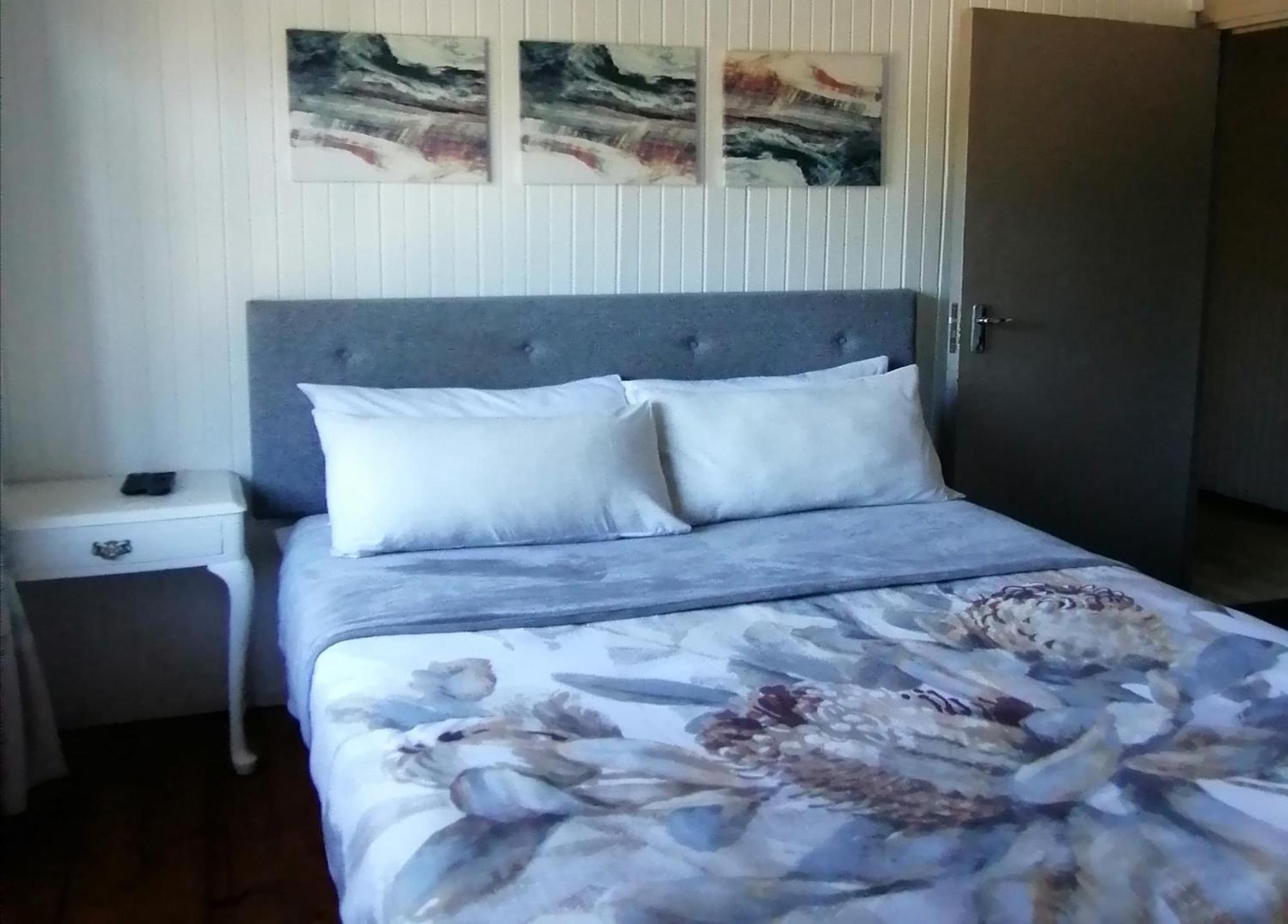 Knysna N2 Lodge Екстер'єр фото